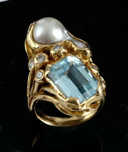 Appraisal: A topaz diamond and South Sea pearl ring by Marylyn