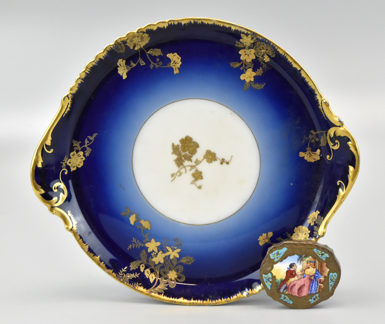 Appraisal: A French export plate made by C H Field Haviland