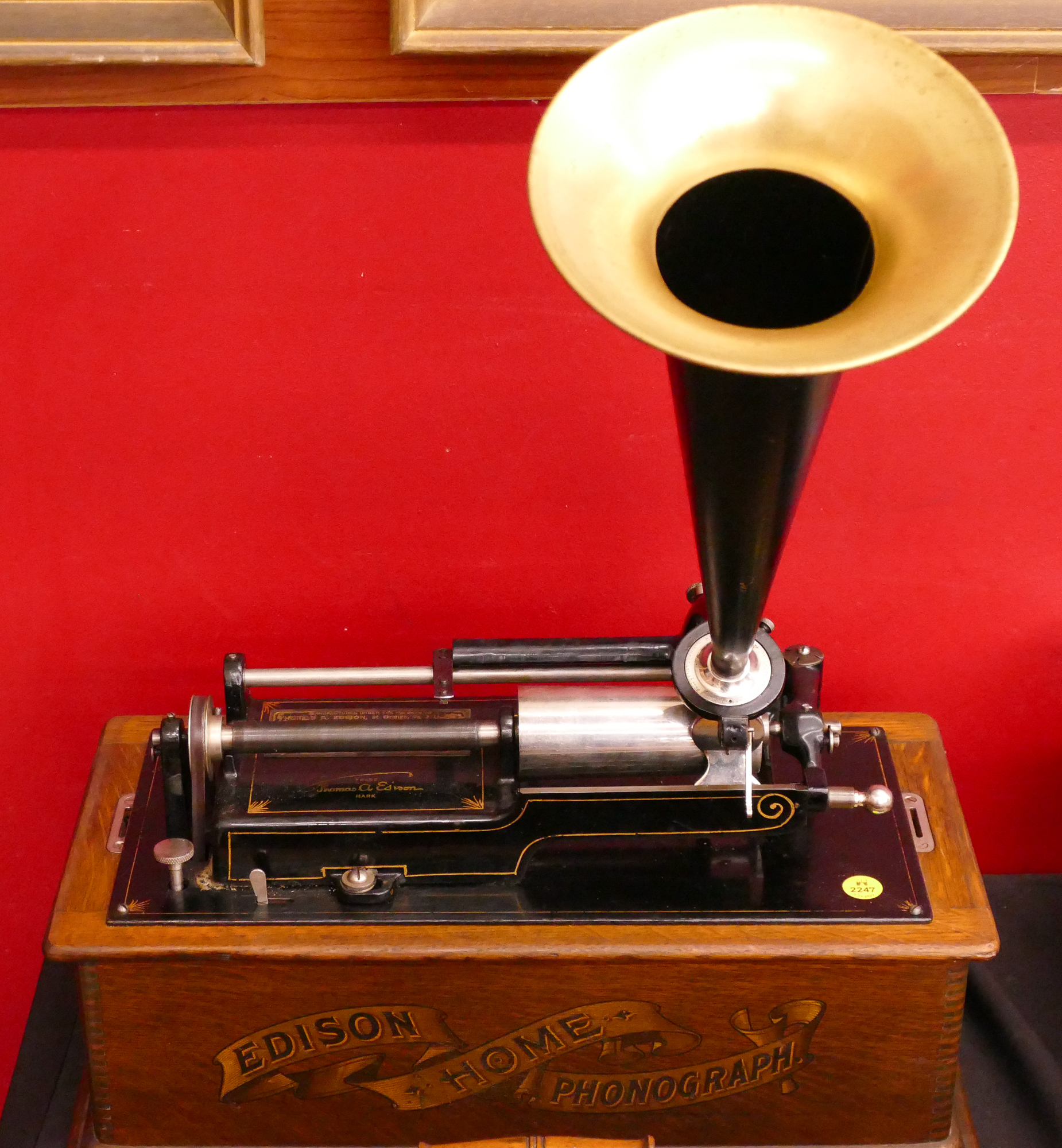 Appraisal: Antique Edison Oak Cylinder Player with Horn Cover- missing crank-