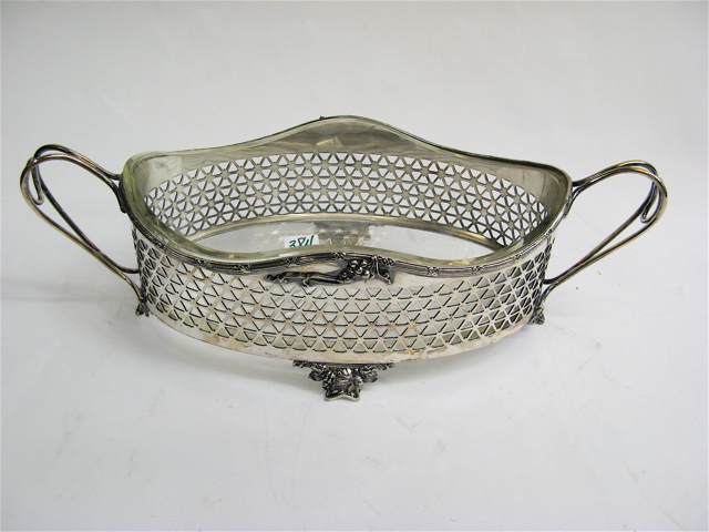 Appraisal: MERIDEN SILVER PLATE AND GLASS CENTERPIECE BOWL oblong with vintage