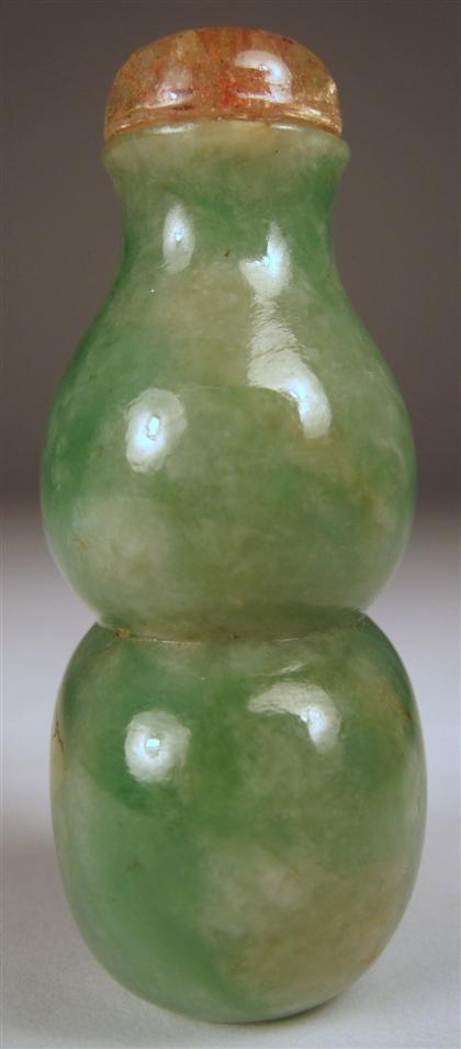 Appraisal: Chinese mottled green jade double gourd snuff bottle Qing dynasty