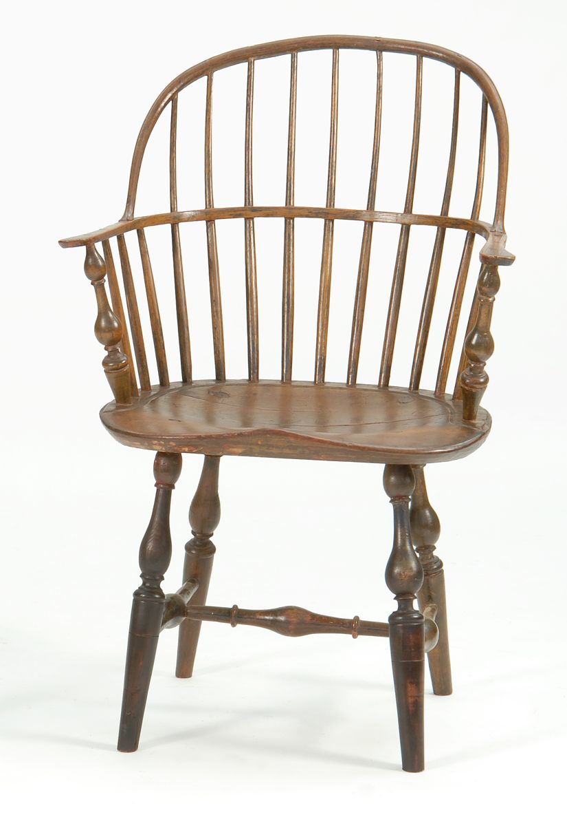 Appraisal: ANTIQUE BOWBACK WINDSOR ARMCHAIR New England Circa With bulbous turnings