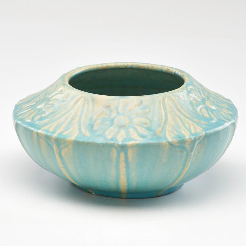 Appraisal: VAN BRIGGLE Bowl with daisies and leaves in Ming Blue