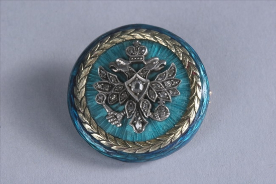 Appraisal: RUSSIAN IMPERIAL K GOLD DIAMOND AND GUILLOCHE ENAMEL AWARD BADGE