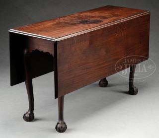 Appraisal: MASSACHUSETTS CHIPPENDALE MAHOGANY SWING LEG DINING TABLE MASSACHUSETTS CHIPPENDALE MAHOGANY