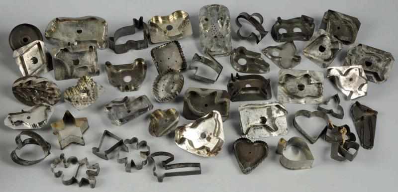 Appraisal: Lot of Approximately Antique Cookie Cutters Many with handles Includes