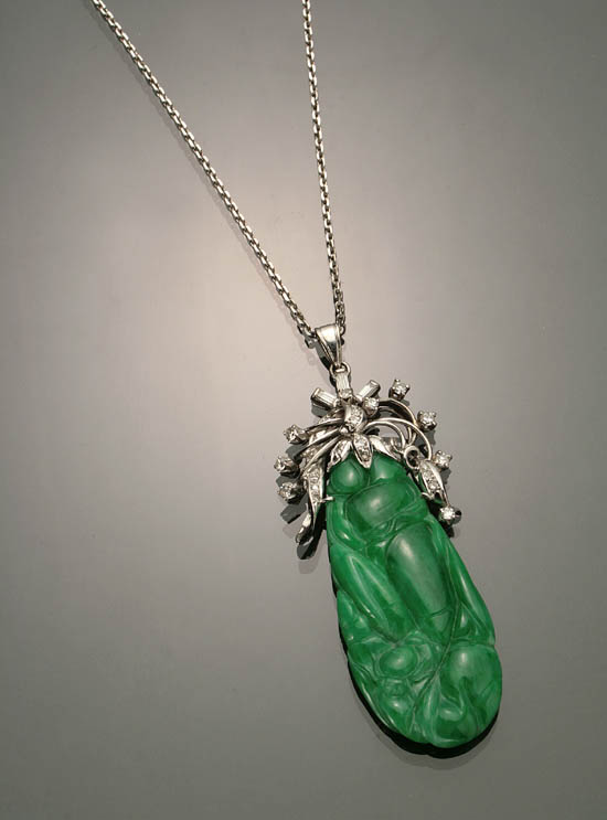 Appraisal: Art Deco -Karat White-Gold Diamond and Apple-Green Jadeite Pendant Necklace