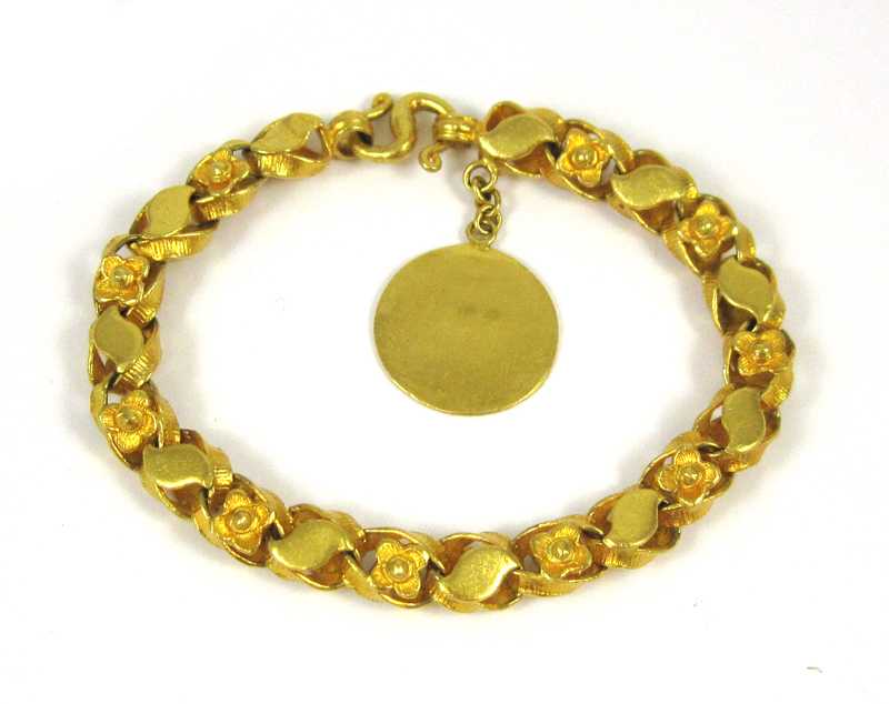 Appraisal: TWENTY-FOUR KARAT YELLOW GOLD CHAIN BRACELET measuring - inches in