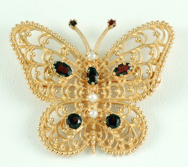 Appraisal: Butterfly pin in marked K yellow gold Filigree style with