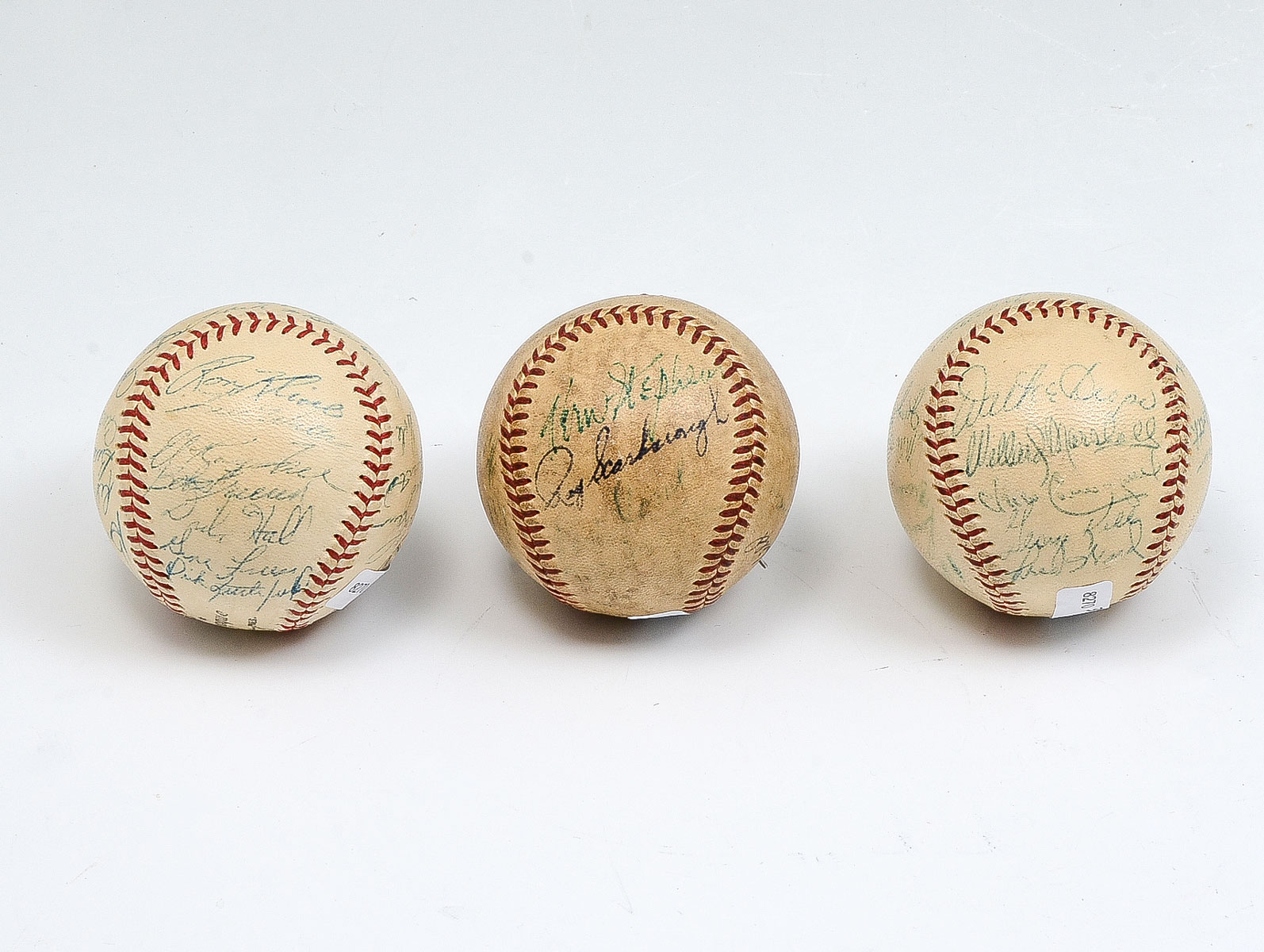 Appraisal: THREE SIGNED BASEBALLS Official Spalding National League ball to include