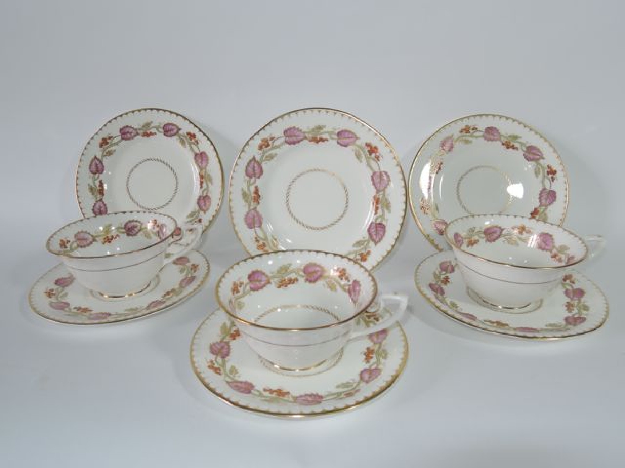 Appraisal: A collection of Royal Worcester Montpellier pattern tea wares comprising