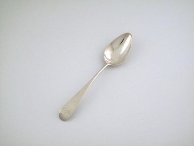 Appraisal: David Izat a silver old English pattern dessert spoon circa