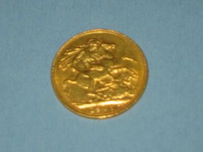 Appraisal: AN EDWARDIAN GOLD SOVEREIGN dated