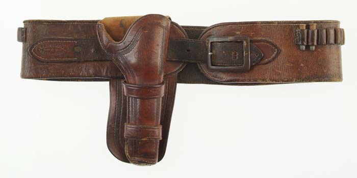 Appraisal: FINE COGGSHALL CARTRIDGE MONEY BELT DBL LOOP HOLSTER Fine belt