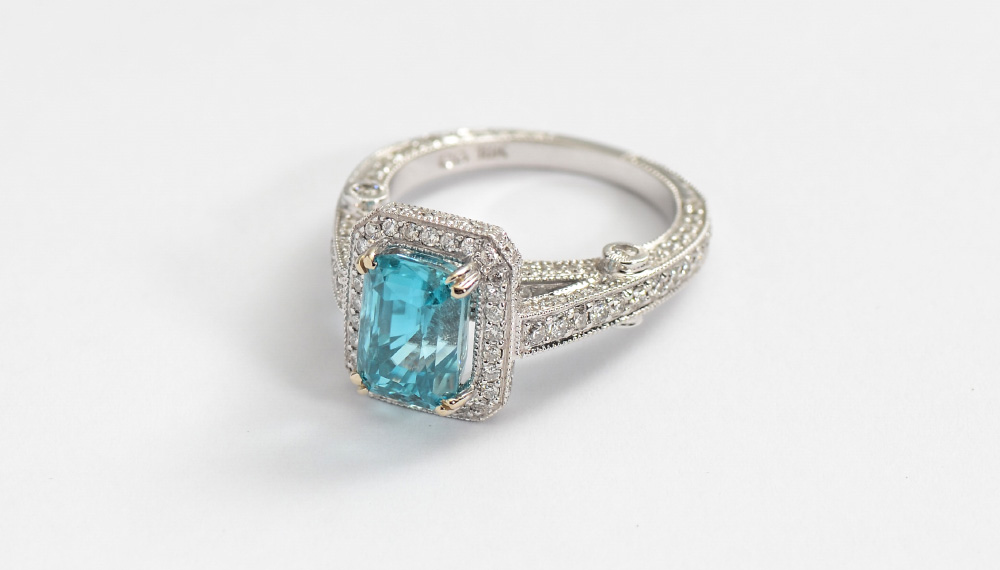 Appraisal: CT BLUE ZIRCON AND PAVE DIAMOND RING k white gold