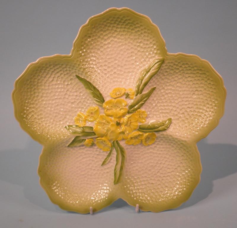 Appraisal: A Carltonware hors d'oeuvres dish decorated with buttercups cm wide