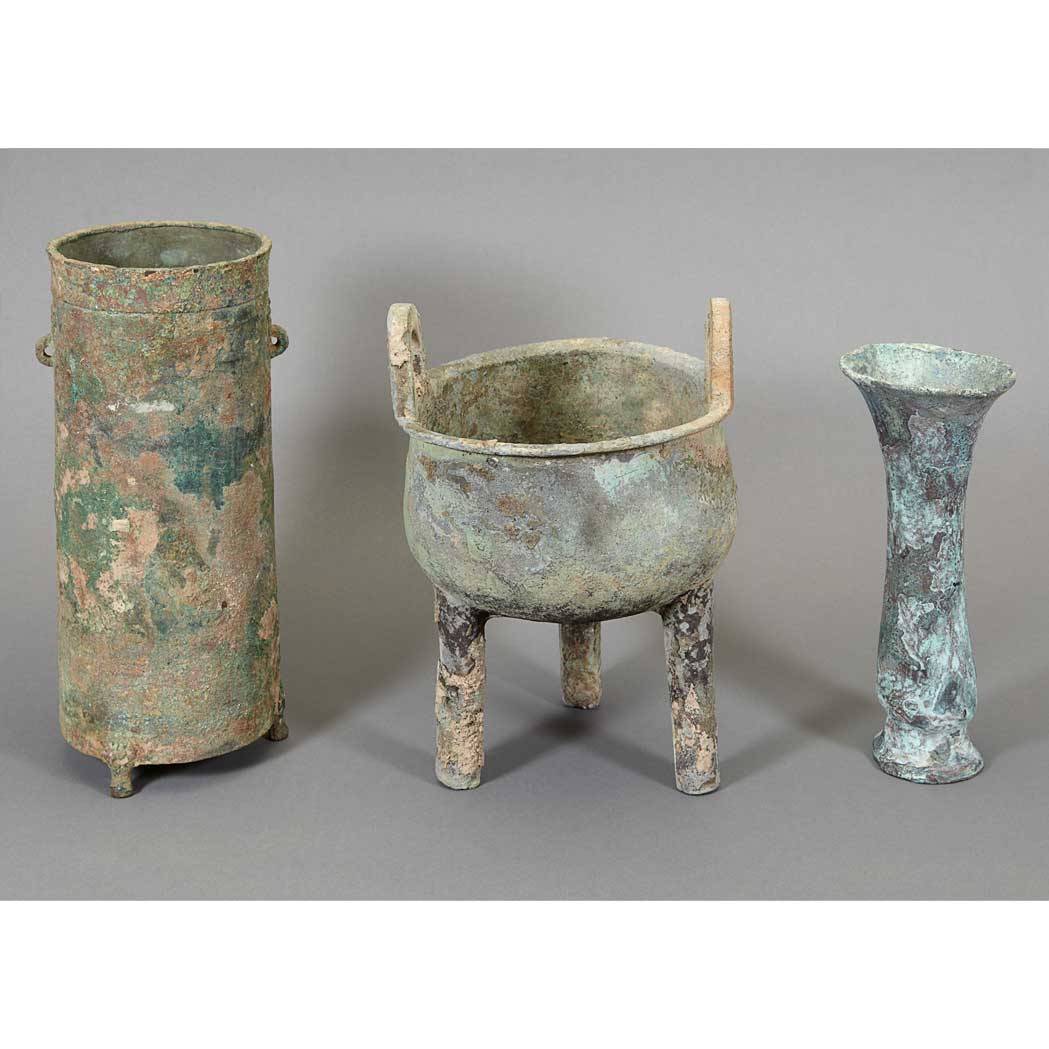 Appraisal: Two Chinese Bronze Archaic Style Vases Han Dynasty and later