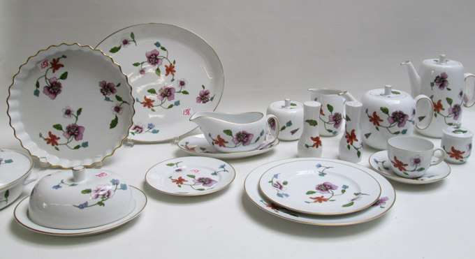 Appraisal: ROYAL WORCESTER ASTLEY CHINA SET ninety-nine pieces comprised of dinner