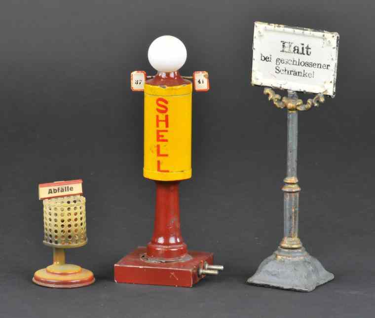 Appraisal: MARKLIN TRAIN ACCESSORIES Germany grouping includes Shell gasoline pump with