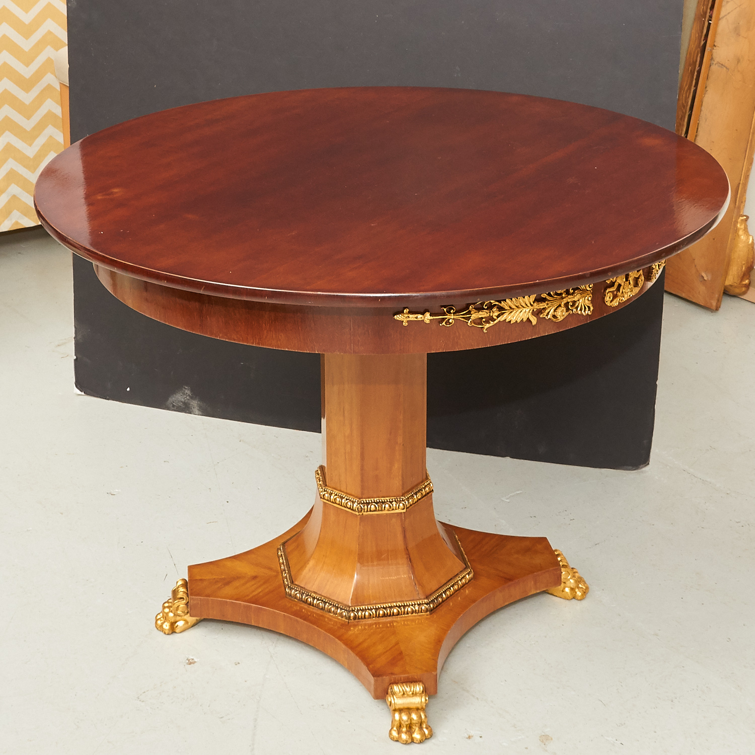 Appraisal: FRENCH EMPIRE STYLE PEDESTAL CENTER TABLE th c with gilt