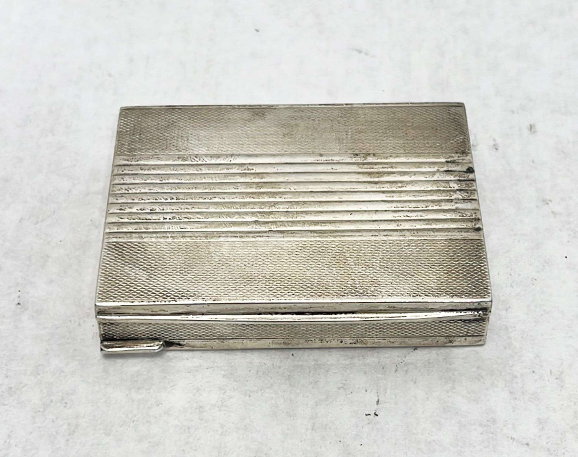 Appraisal: Dunhill sterling silver boxEarly to mid thC Measures in length