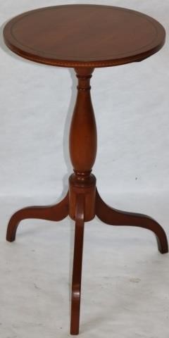 Appraisal: CA AMERICAN FEDERAL CANDLE STAND SPIDER LEG CHERRY AND MAPLE