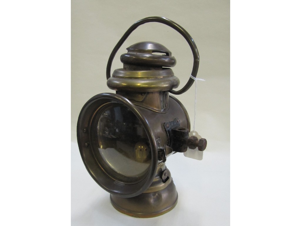 Appraisal: Railway lamp