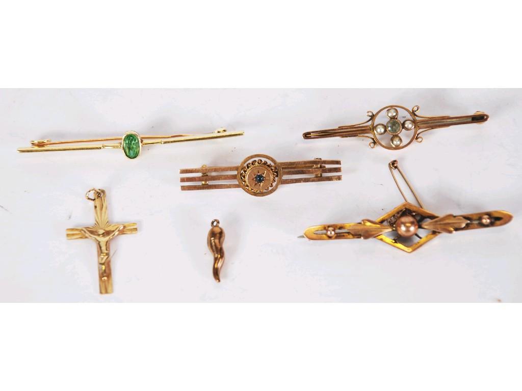 Appraisal: ct GOLD BAR BROOCH set with a peridot THREE OTHER