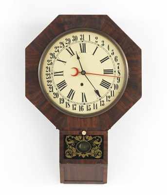 Appraisal: Drop Octagon Clock with Simple Calendar Simple calendar with Arabic