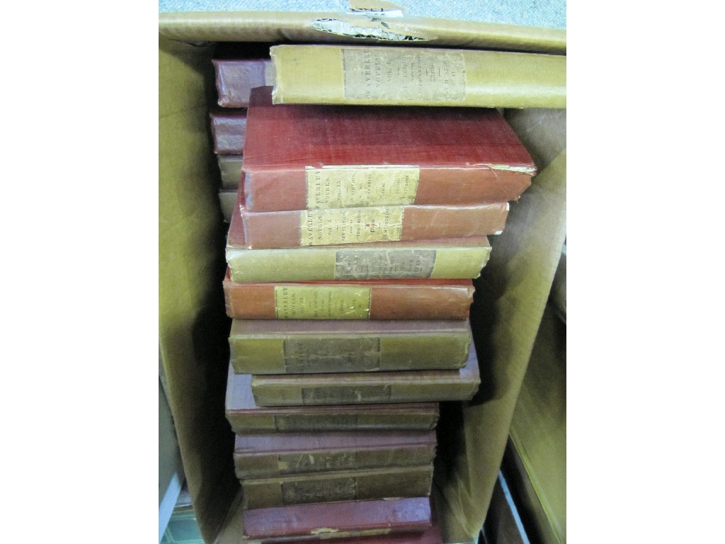 Appraisal: Box of books