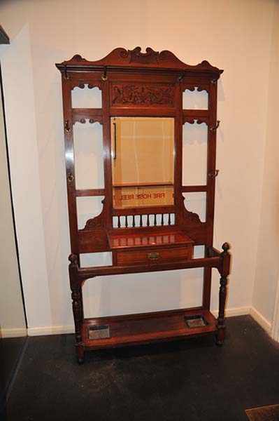 Appraisal: A LARGE EDWARDIAN MAHOGANY HALL STAND