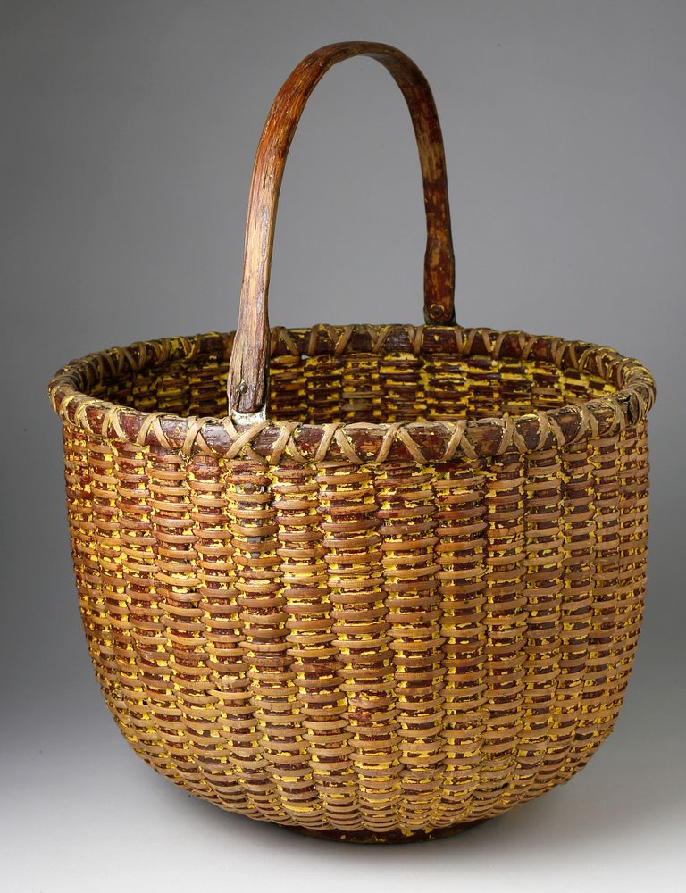 Appraisal: Nantucket Round Open Swing Handle Basket th Century Nantucket Round