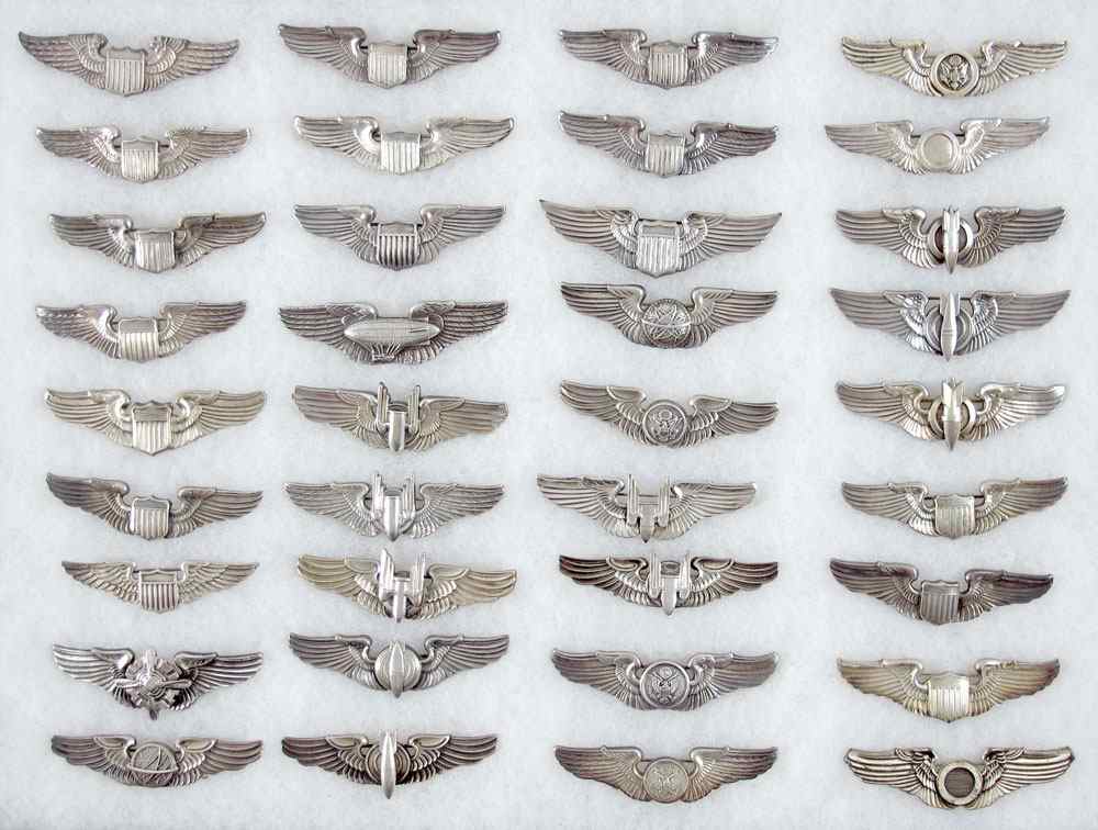 Appraisal: A FINE COLLECTION OF STERLING WWII AVIATOR WINGS sterling ''