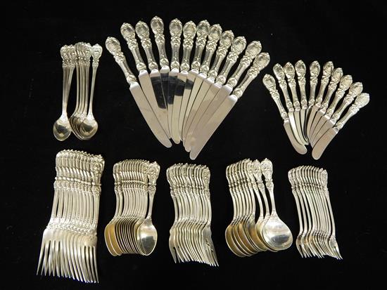 Appraisal: STERLING Reed Barton Francis I eighty nine pieces of flatware