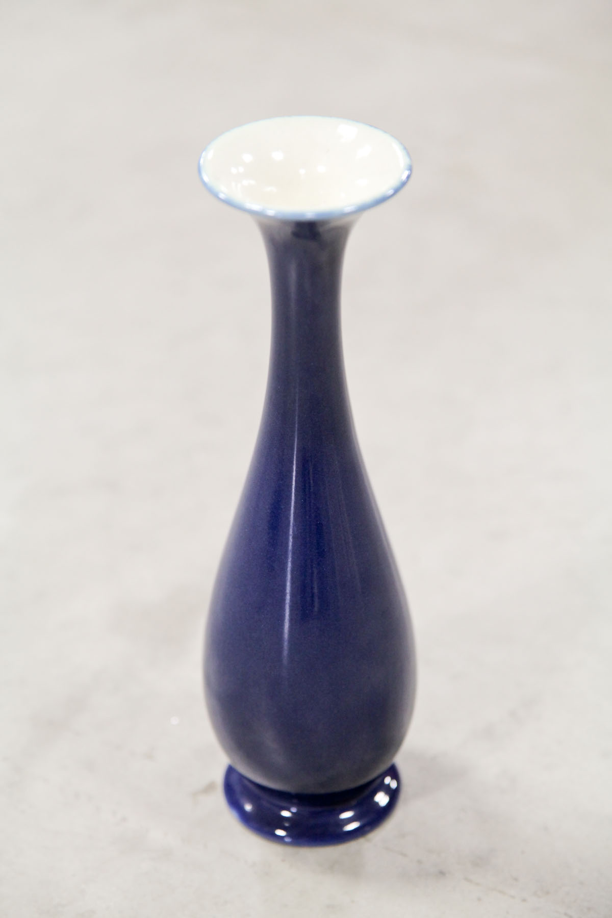 Appraisal: ROOKWOOD VASE Ohio Blue glazed vase of tapered form with