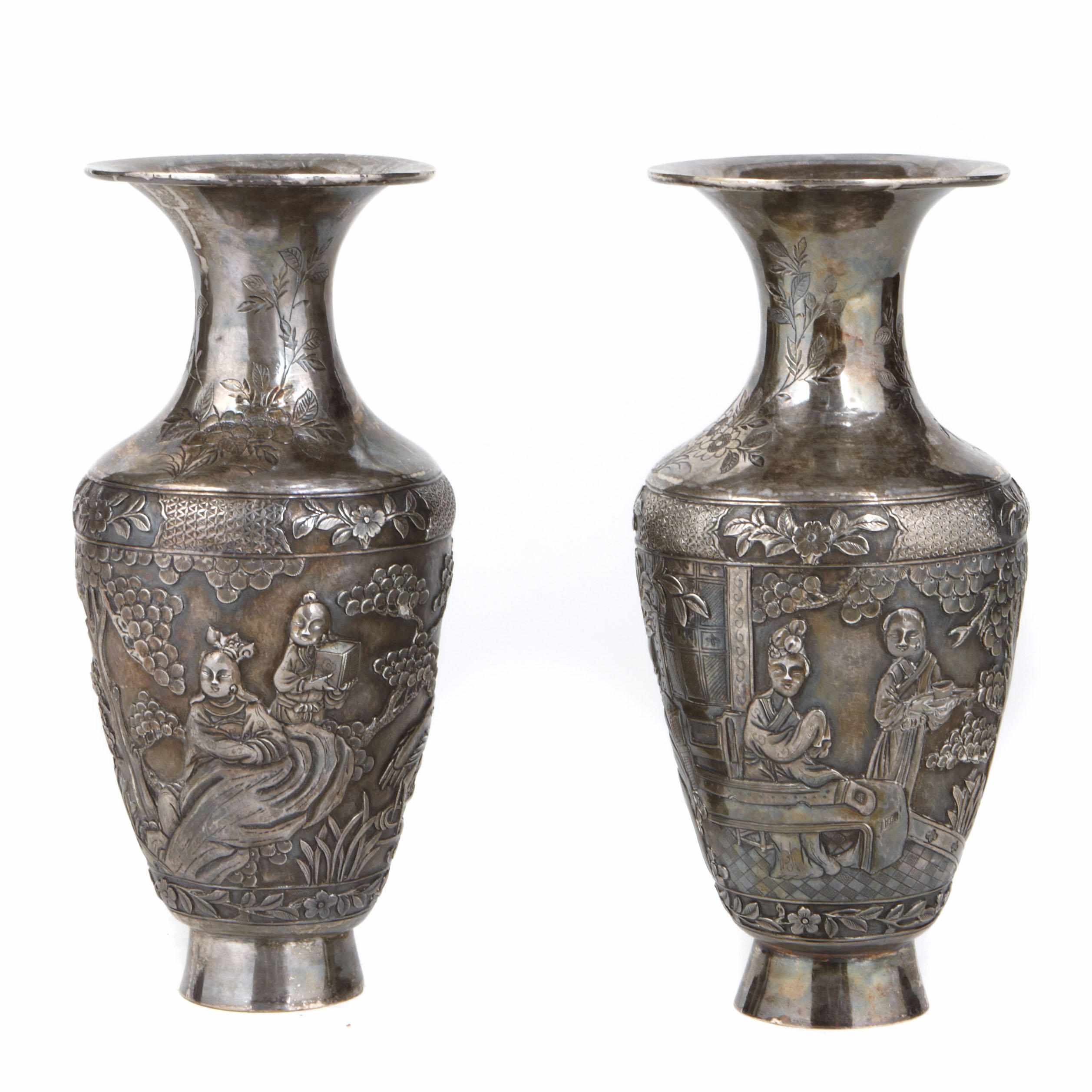 Appraisal: A pair of Chinese Export silver vases With character marks