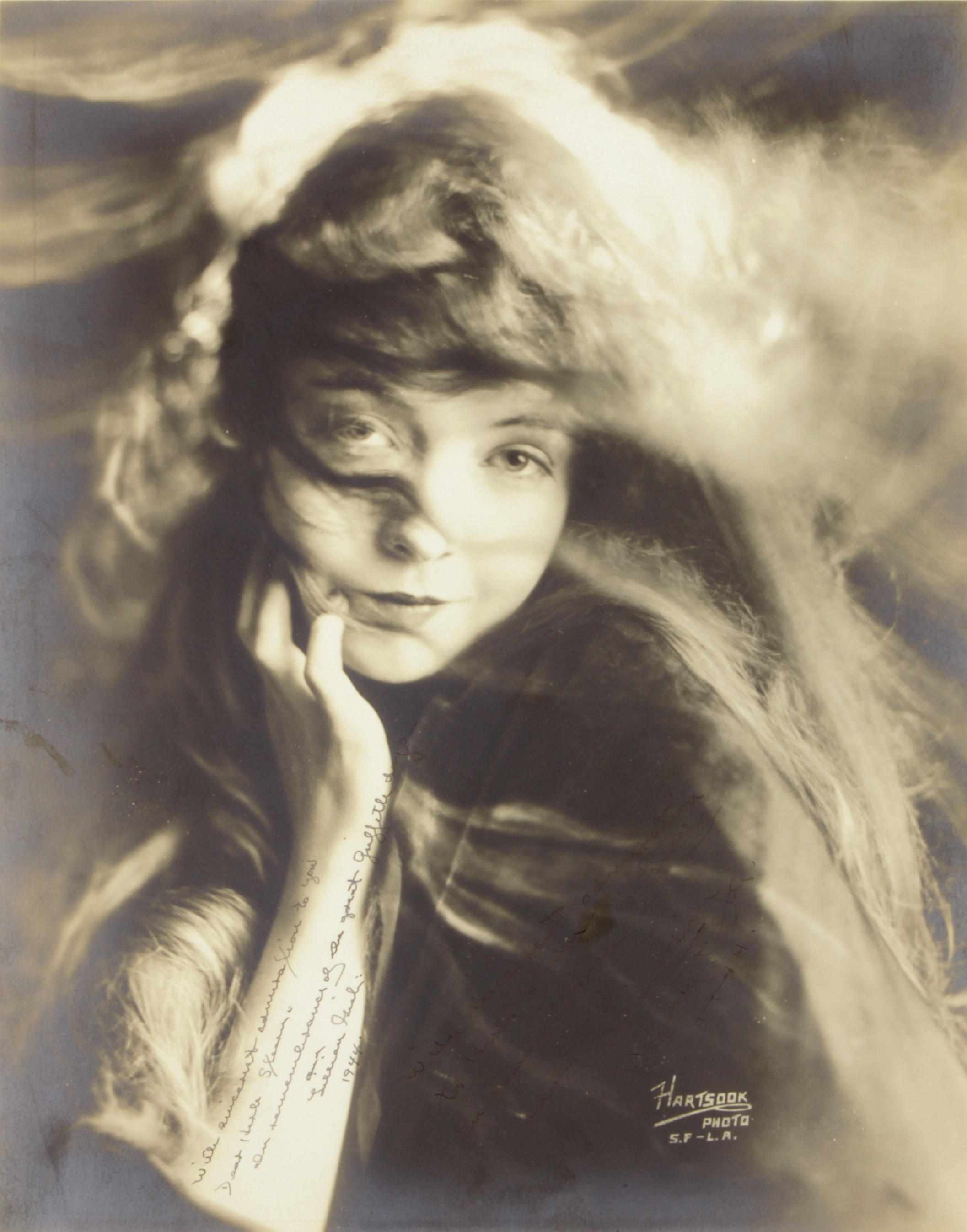 Appraisal: Lillian Gish letters and photographs letters December to February to