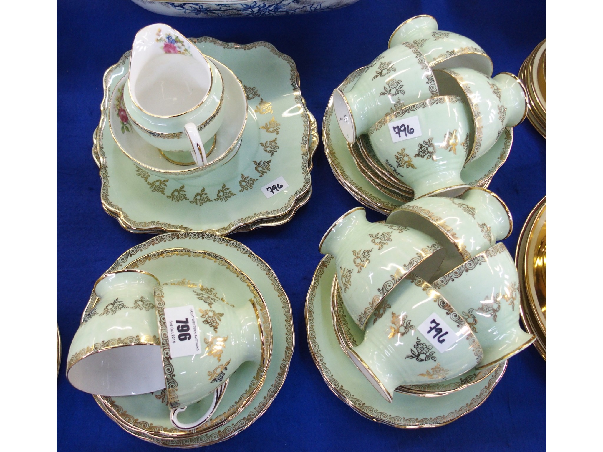 Appraisal: Royal Standard porcelain tea set for ten