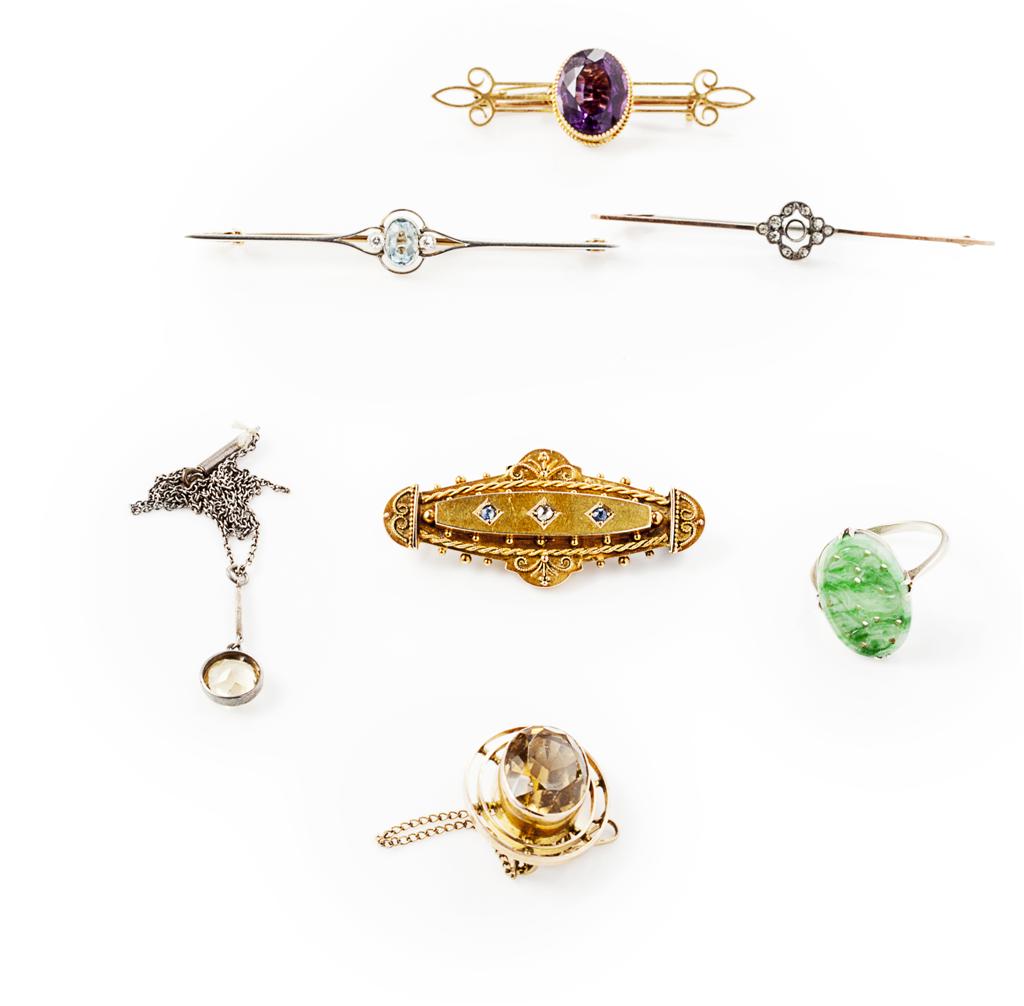 Appraisal: A collection of gem set jewellery to include a yellow