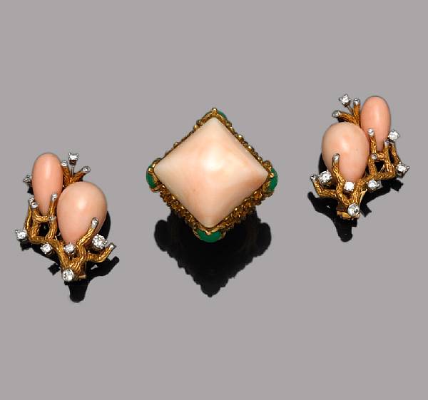 Appraisal: A set of coral green stone and diamond jewelry comprising