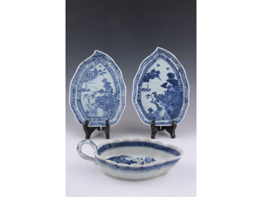 Appraisal: Three Pieces of Chinese Nanking Porcelain two tobacco leaf-shaped cheroot