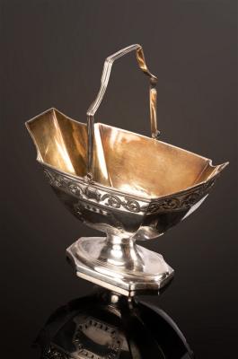 Appraisal: A George III silver sugar basket Robert Hennell I London