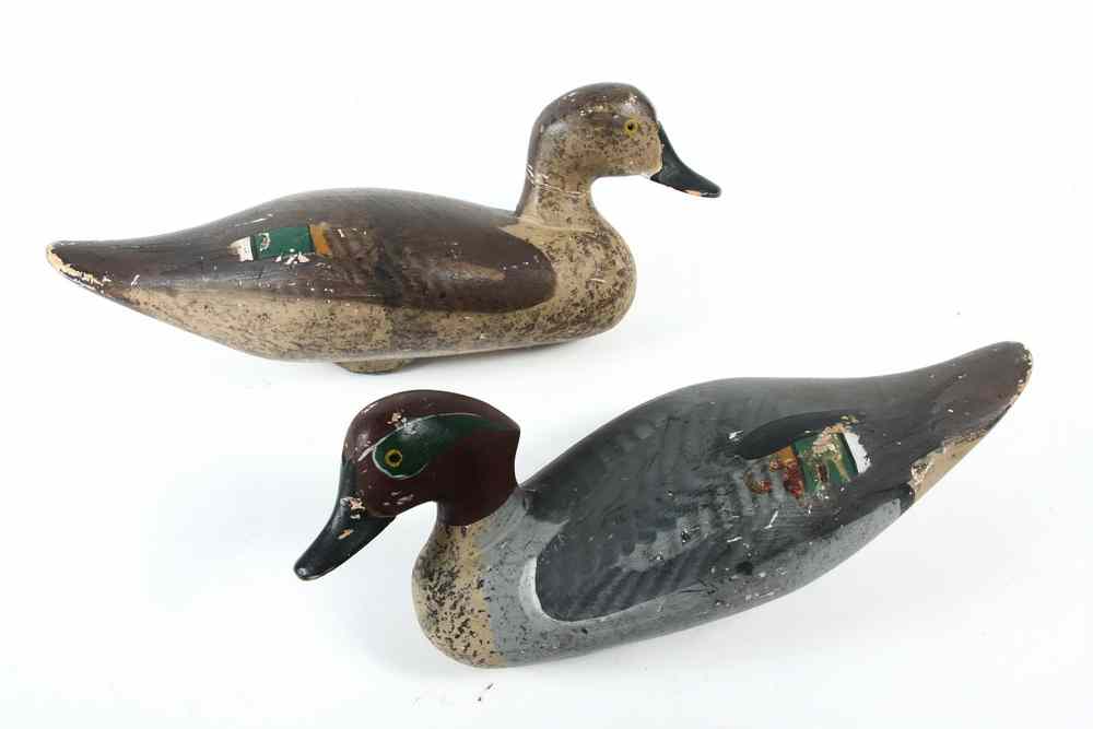 Appraisal: EARLY TH C DUCK DECOYS - Unsigned Decoys in the