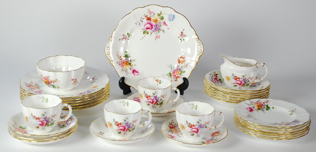 Appraisal: THIRTY ONE PIECE MODERN ROYAL CROWN DERBY 'DERBY POSIES' PART