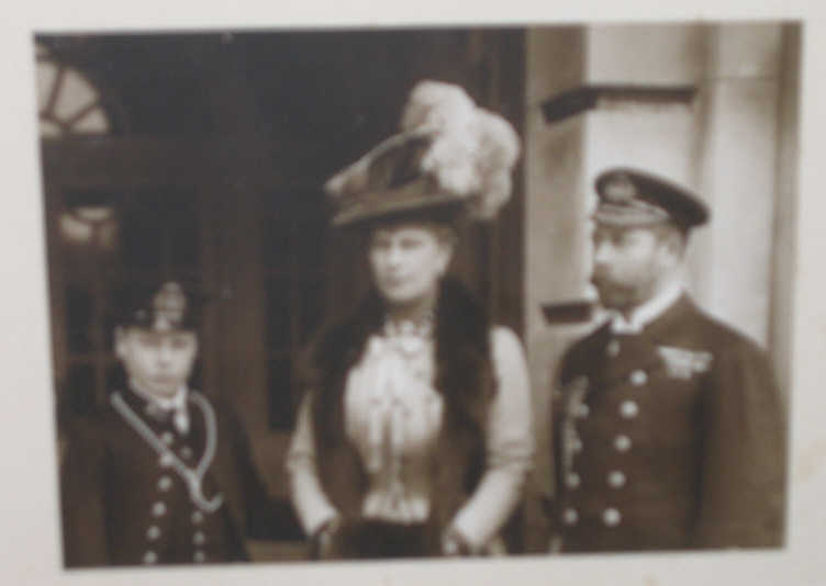 Appraisal: DUKE AND DUCHESS OF YORK AND PRINCE EDWARD Portrait photograph