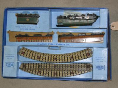 Appraisal: A Hornby EDP rail passenger train set with - -