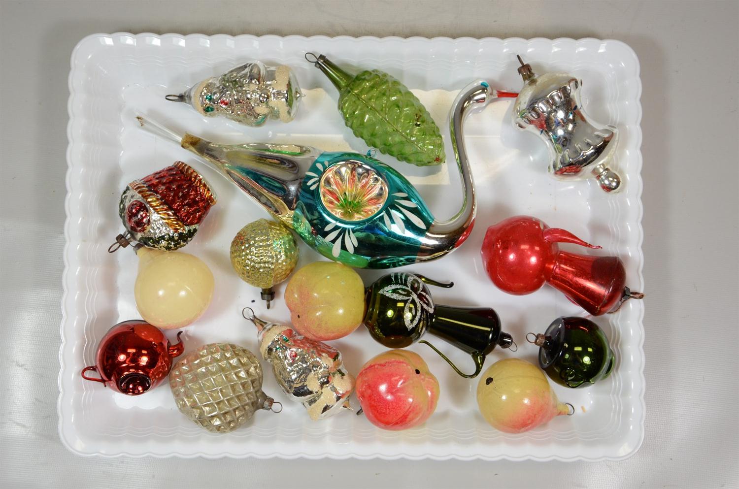 Appraisal: vintage Christmas ornaments blown glass including large swan teapots coffee