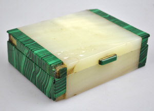 Appraisal: A malachite and onyx box with silver gilt hinge hallmarked