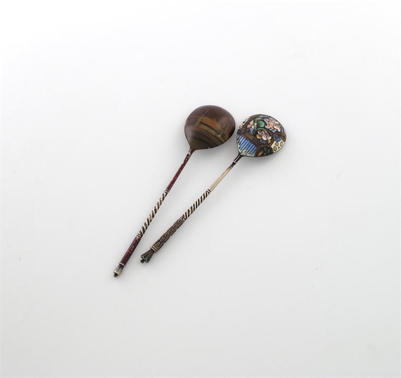 Appraisal: A late th century Russian silver and cloisonne enamel spoon