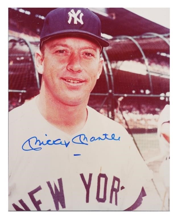 Appraisal: MICKEY MANTLE SIGNED PHOTO JSA LOA x color photo of